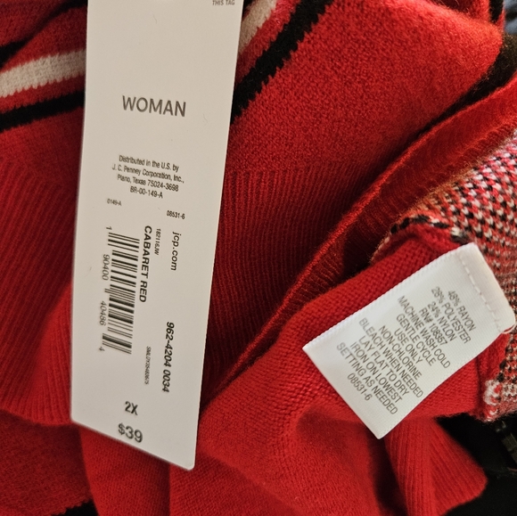 New Liz Claiborne Red, Black & White Chevron Stripe Plus Sweater - Picture 9 of 9